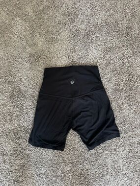 Lululemon Align Black High-Rise Women's Bike Shorts 5”